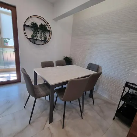 Sanzio, Centro Apartment Monfalcone